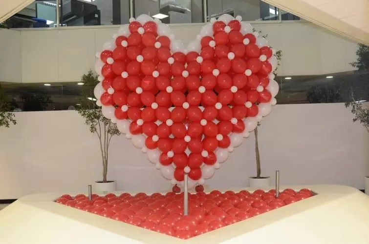 decoración con globos corazon 3M
